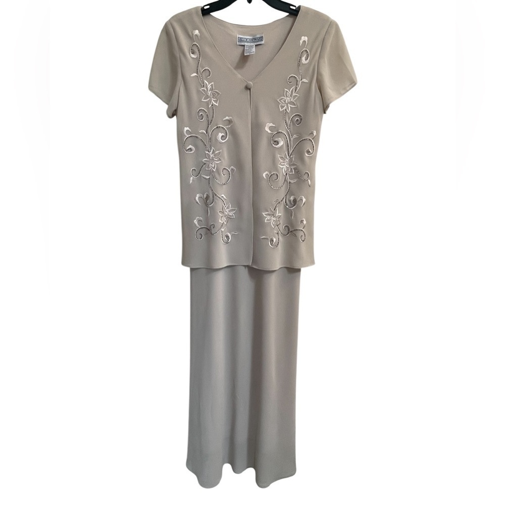 Jessica Howard Beige Maxi Dress with Beading & Embroidery - Women’s Size 6